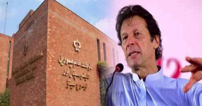 شوکت خانم ہسپتال کی جانب سے عمران خان کی صحت پر تشویش، معالجین کی ٹیم کو فوری رسائی کی درخواست